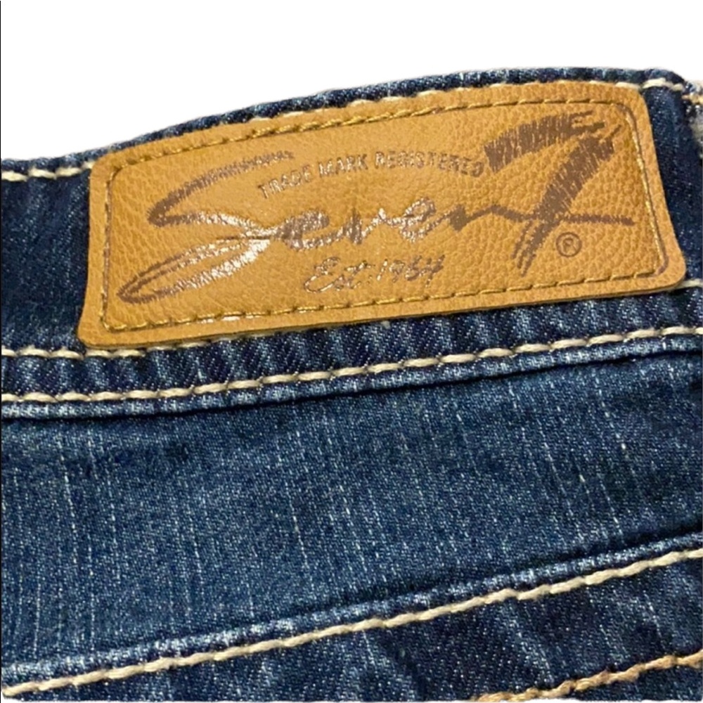 SEVEN7 dark wash denim boyfriend shorts - Picture 6 of 9